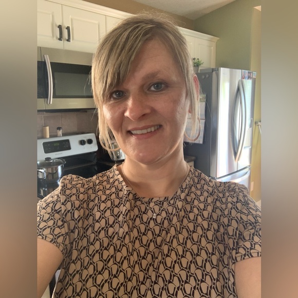 Meet your Posher, Kerry - Picture 1 of 1